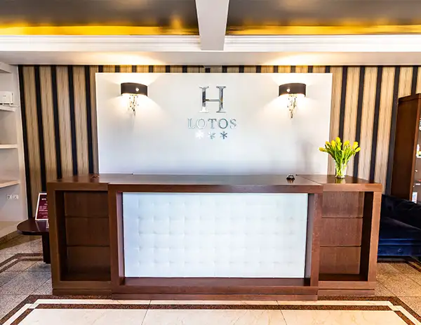 Hotel Lotos интерьері